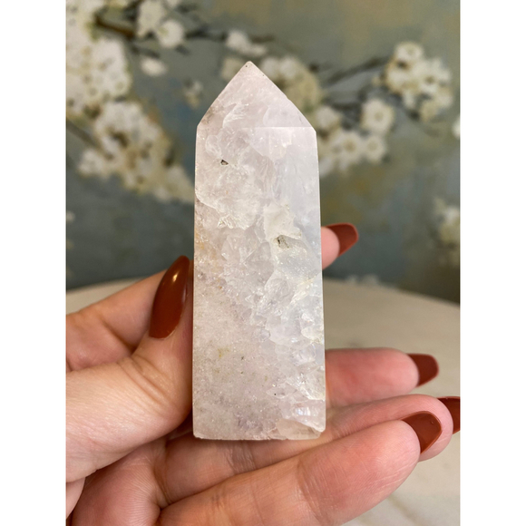 Pink amethyst tower point - Picture 2 of 10
